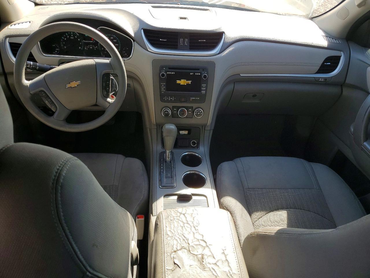2017 Chevrolet Traverse Ls - zdjęcie 8