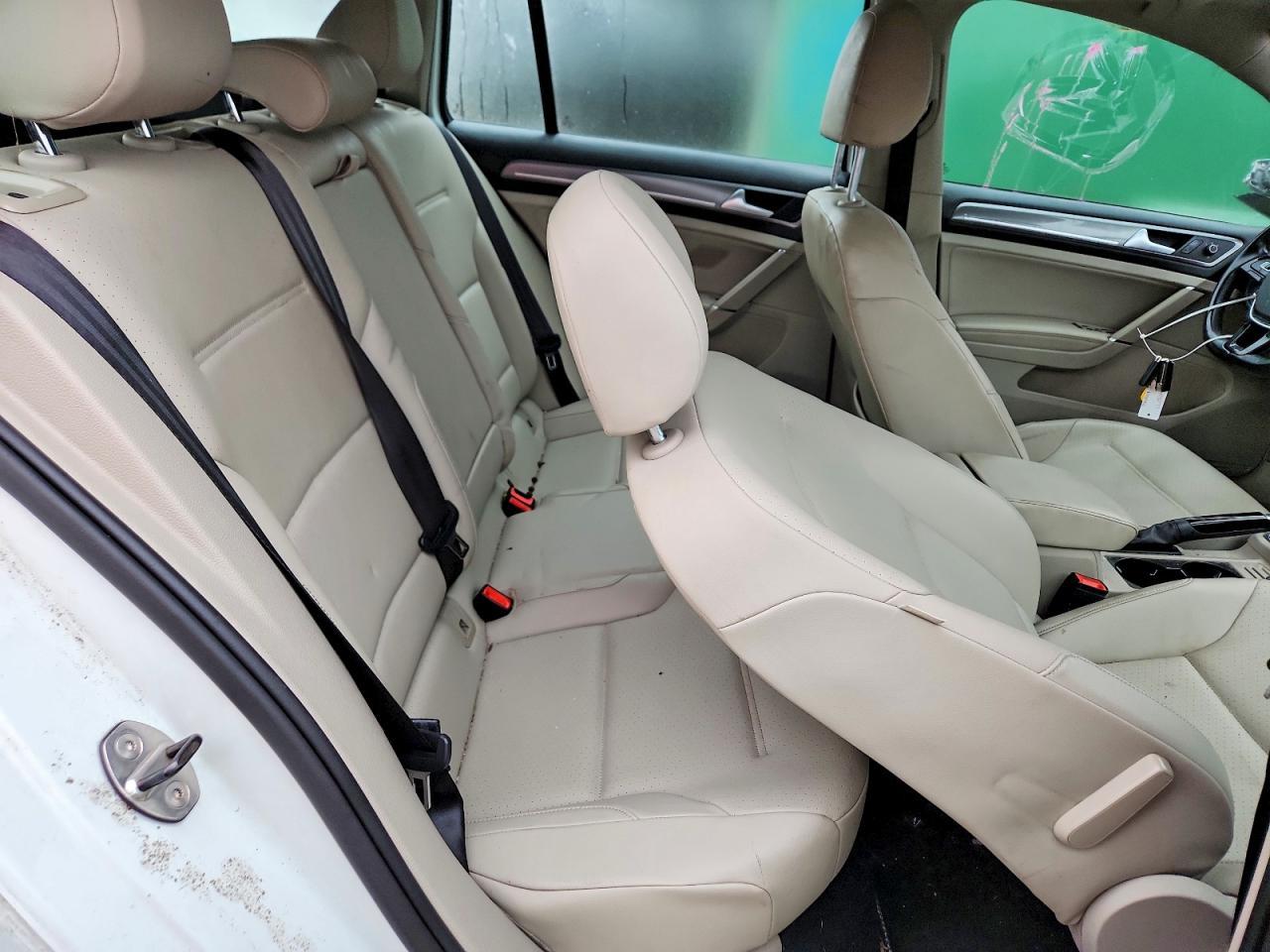 2017 Volkswagen Golf Alltrack S - zdjęcie 10