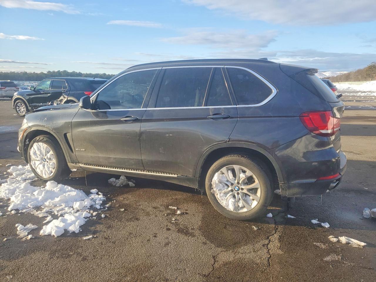 2016 BMW X5 xDrive35I - zdjęcie 2