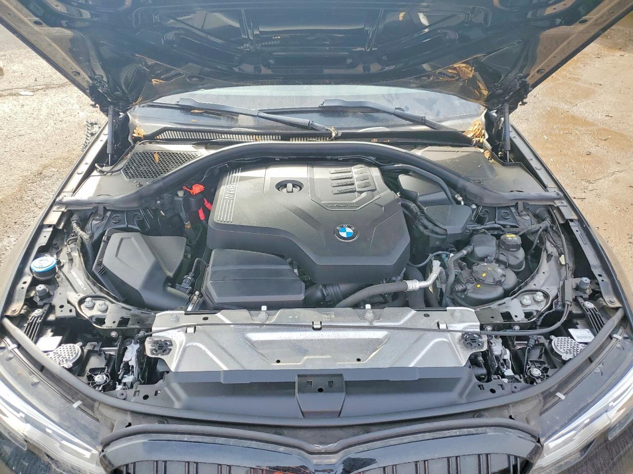 2021 BMW 330Xi - zdjęcie 11