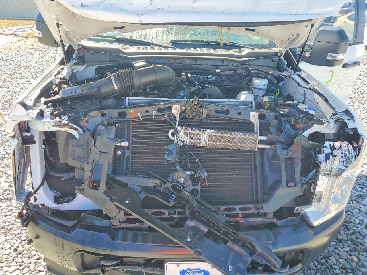 2024 Ford F250 Super Duty - zdjęcie 11