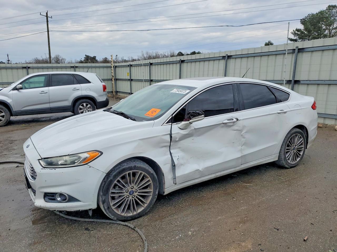 2014 Ford Fusion Se - zdjęcie główne