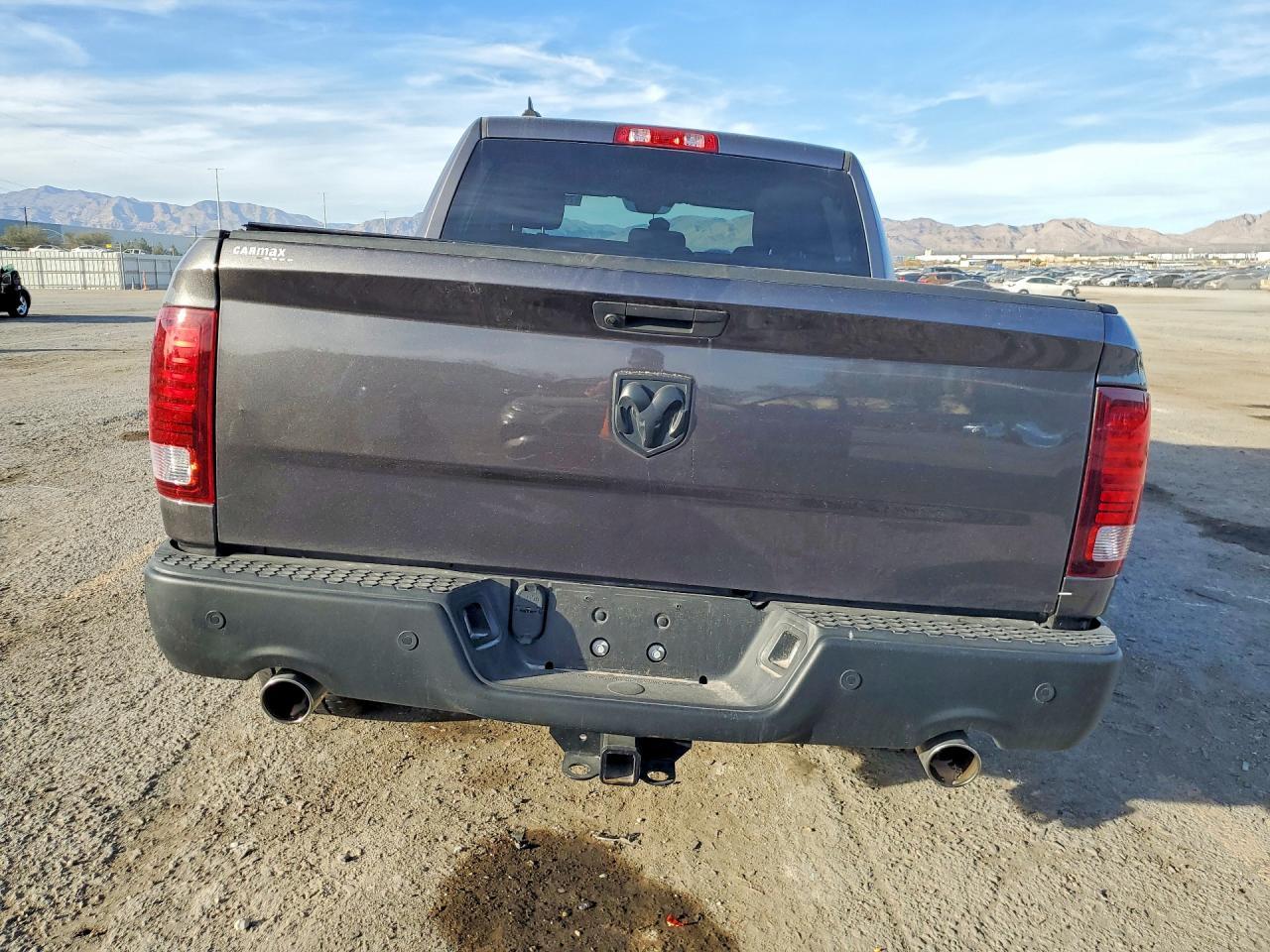 2021 Ram 1500 Classic Slt - zdjęcie 6