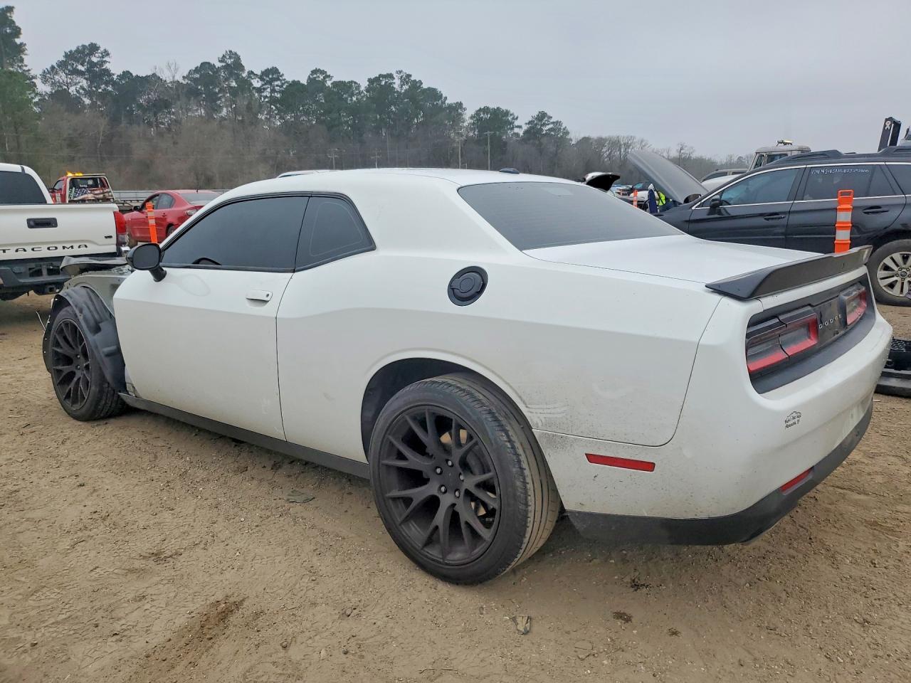 2018 Dodge Challenger R/T - zdjęcie 2