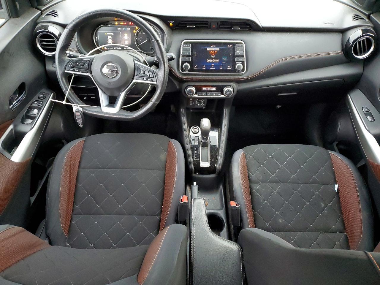 2019 Nissan Kicks Sr - zdjęcie 8