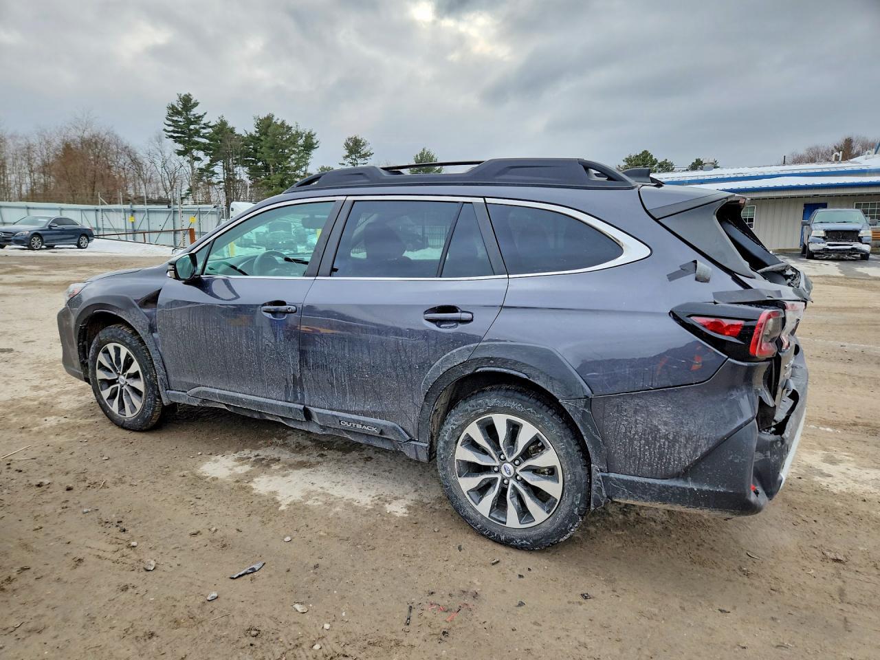 2024 Subaru Outback Limited Xt - zdjęcie 2