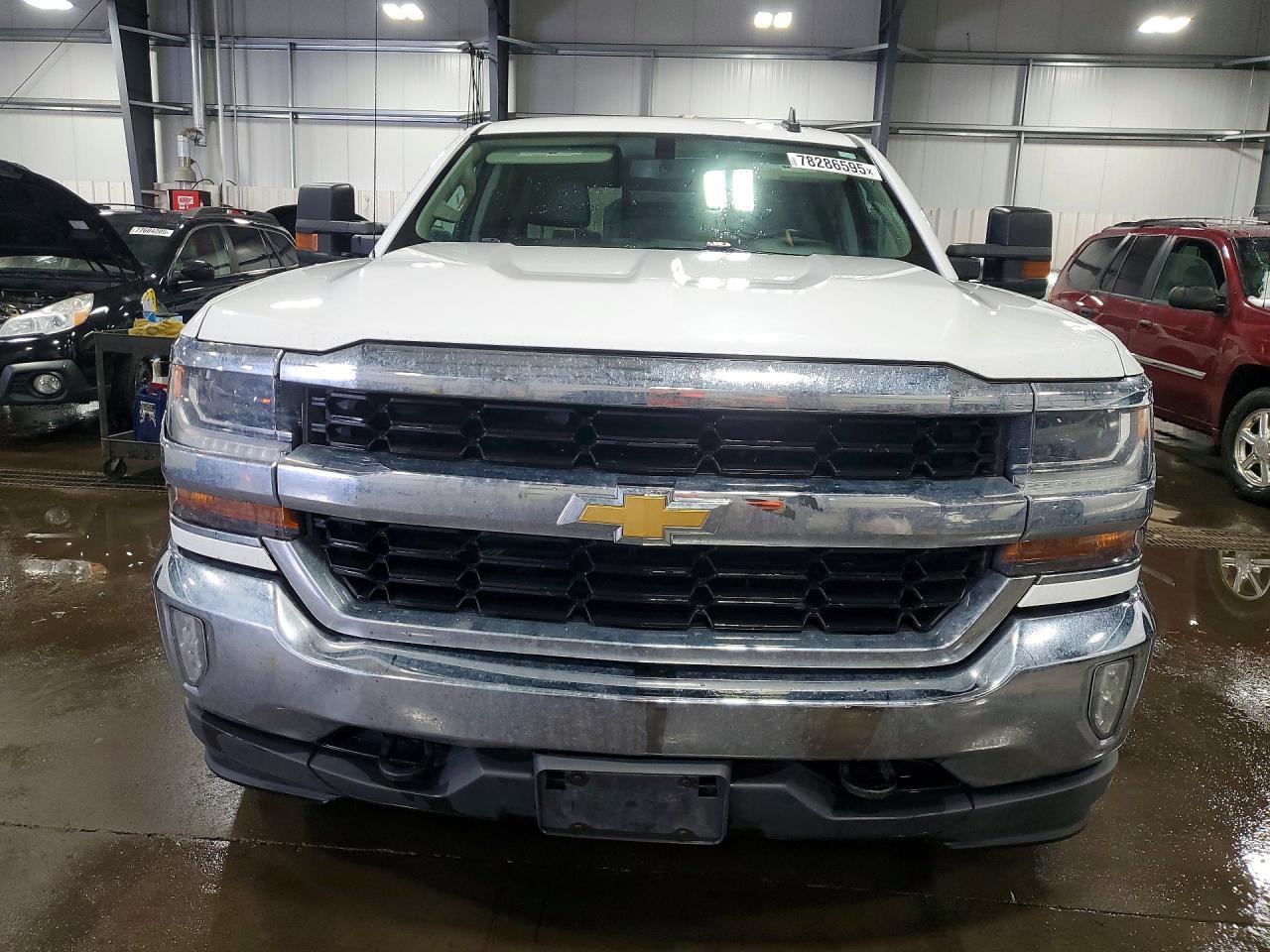2017 Chevrolet Silverado K1500 Lt - zdjęcie 5