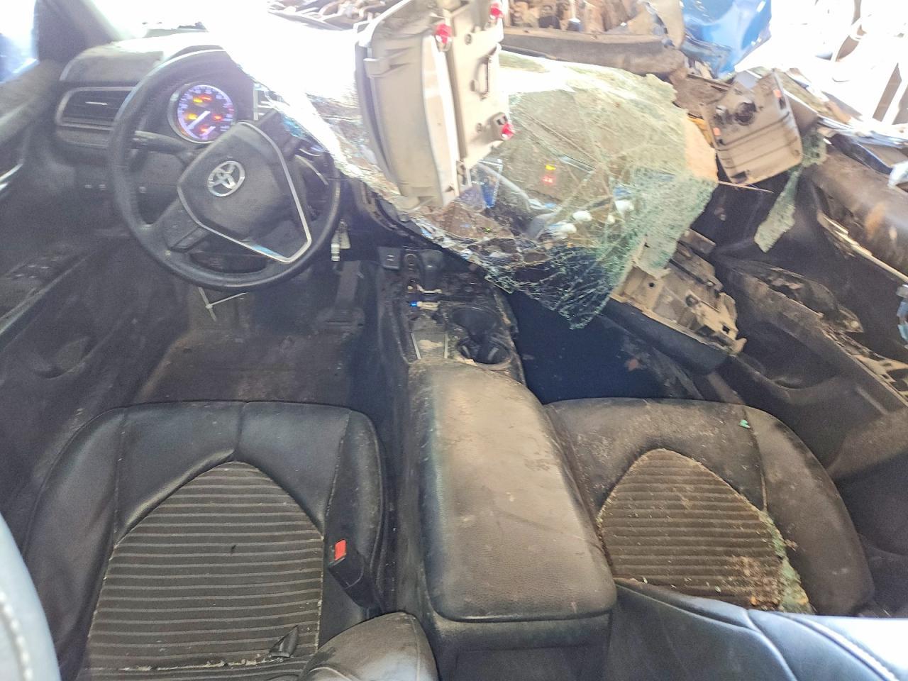 2019 Toyota Camry L - zdjęcie 8