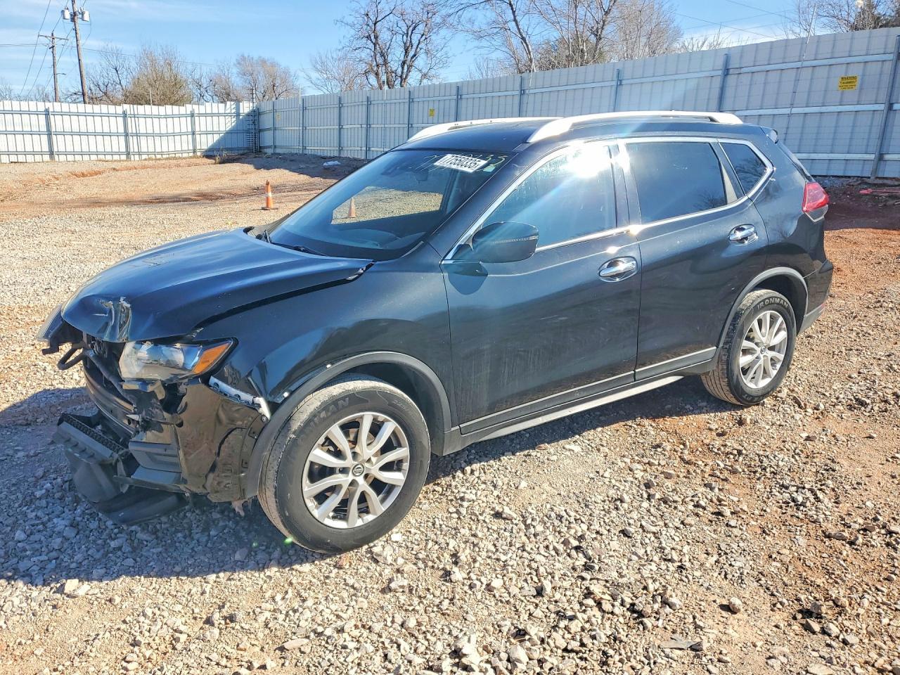 2020 Nissan Rogue S - zdjęcie główne