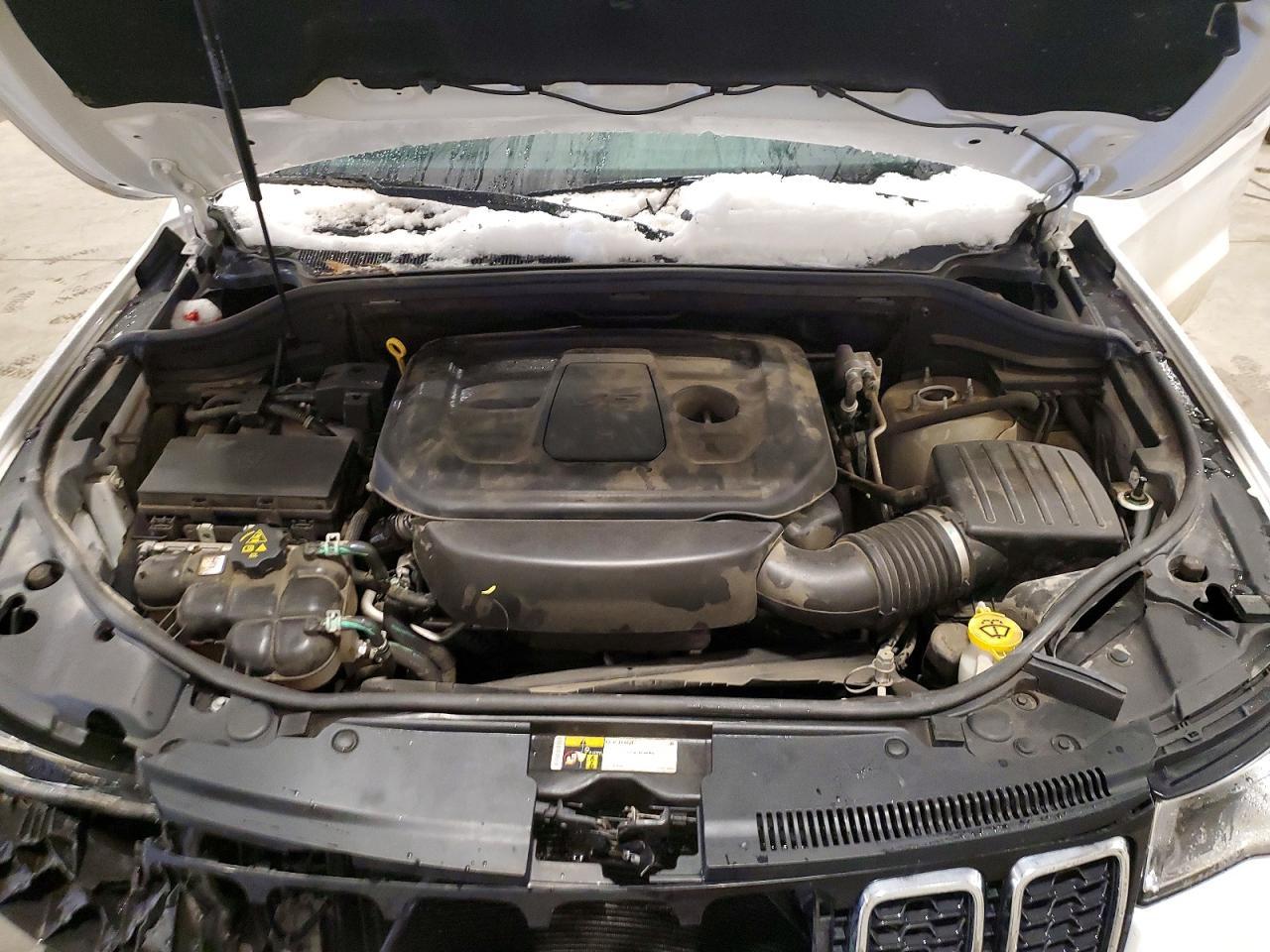 2021 Jeep Grand Cherokee Limited - zdjęcie 12