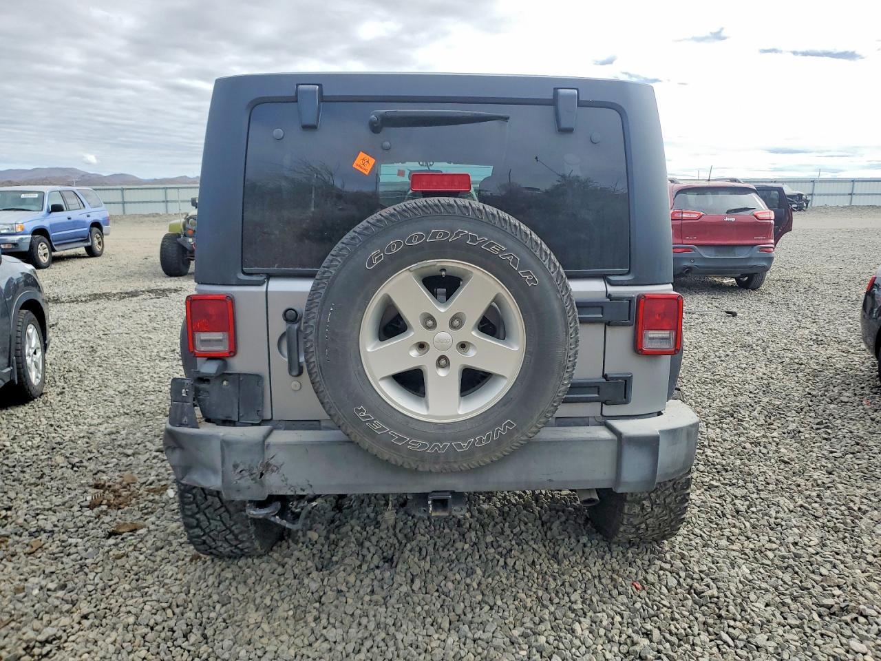 2016 Jeep Wrangler Unlimited Sport - zdjęcie 6