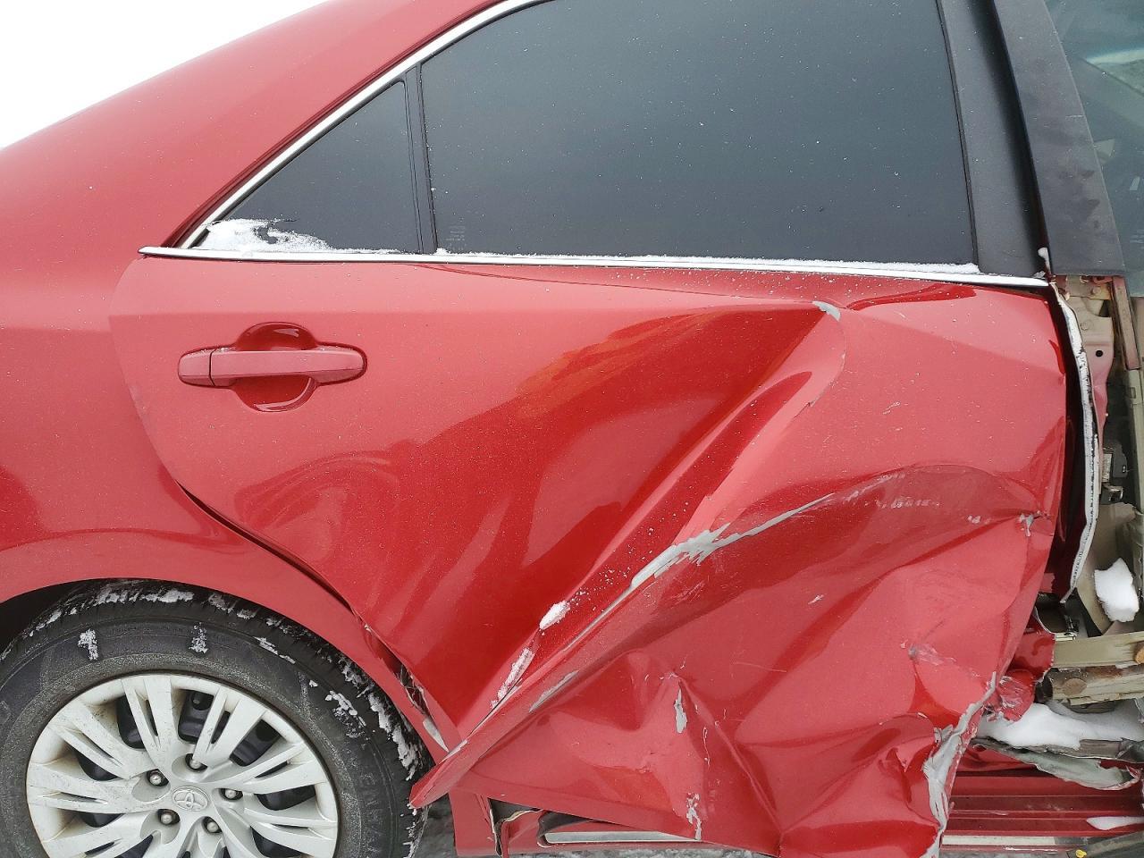 2013 Toyota Camry L - zdjęcie 10