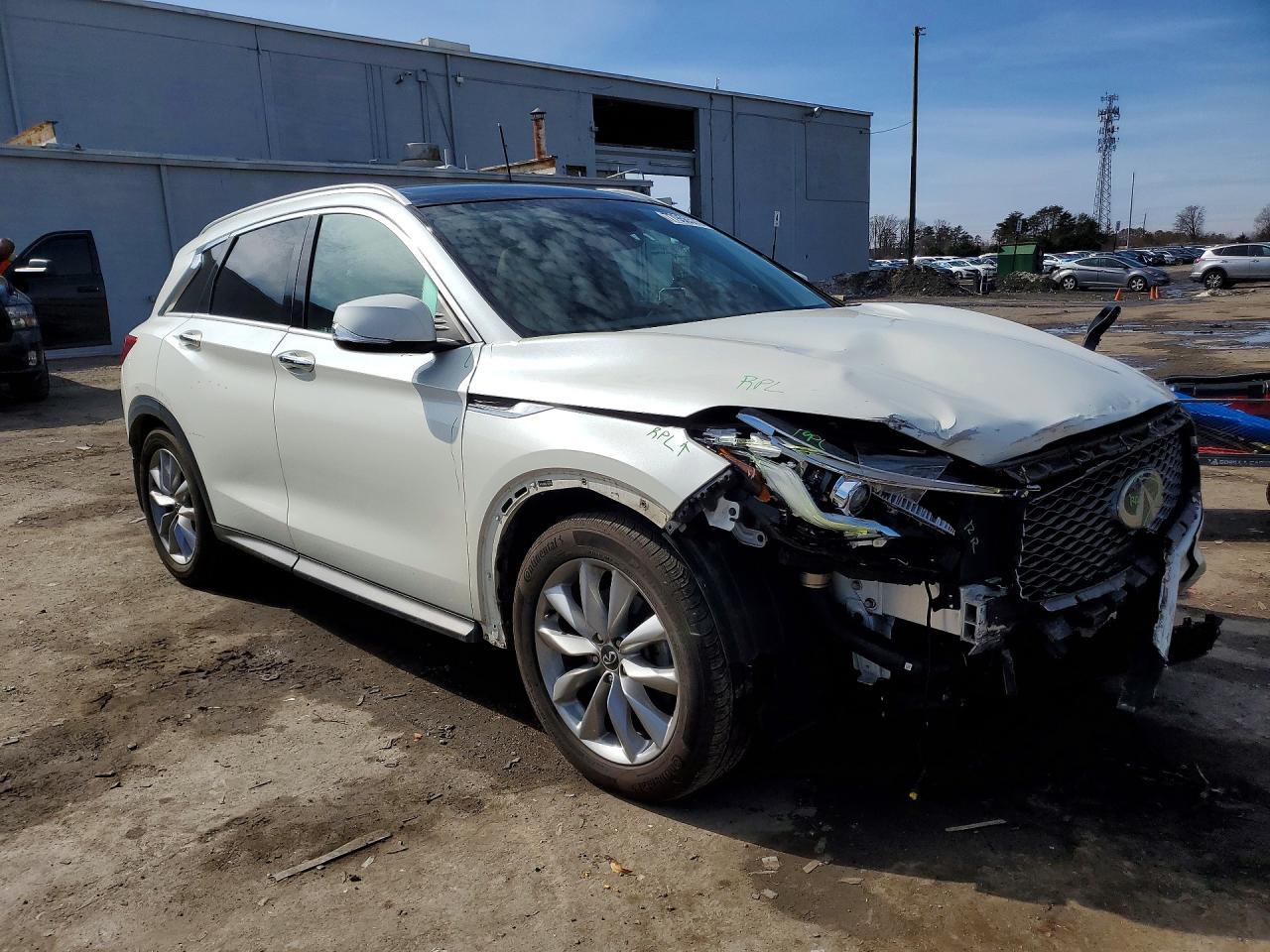 2020 Infiniti Qx50 Luxe - zdjęcie 4