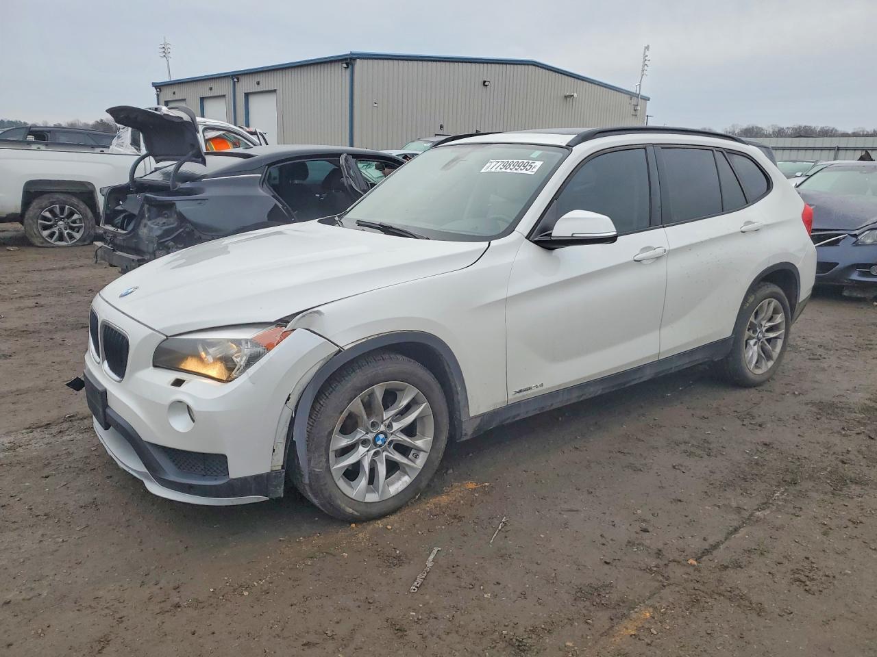 2015 BMW X1 xDrive28I - zdjęcie główne