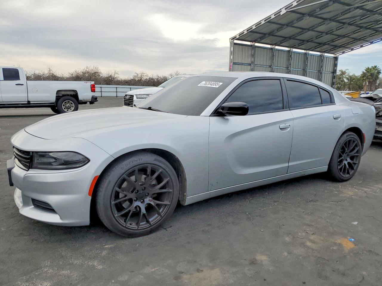 2019 Dodge Charger Sxt - zdjęcie główne