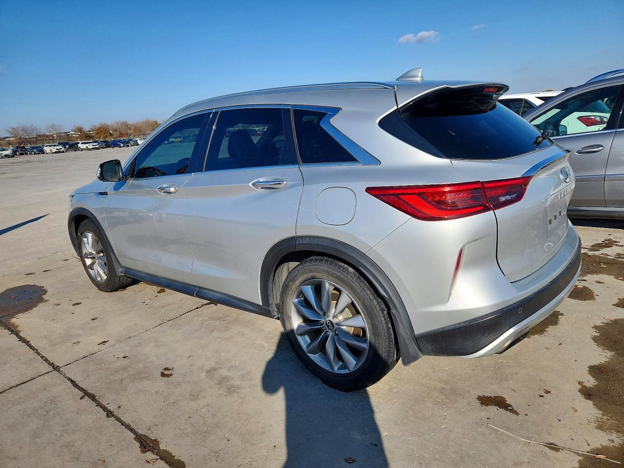 2019 Infiniti Qx50 Essential - zdjęcie 2