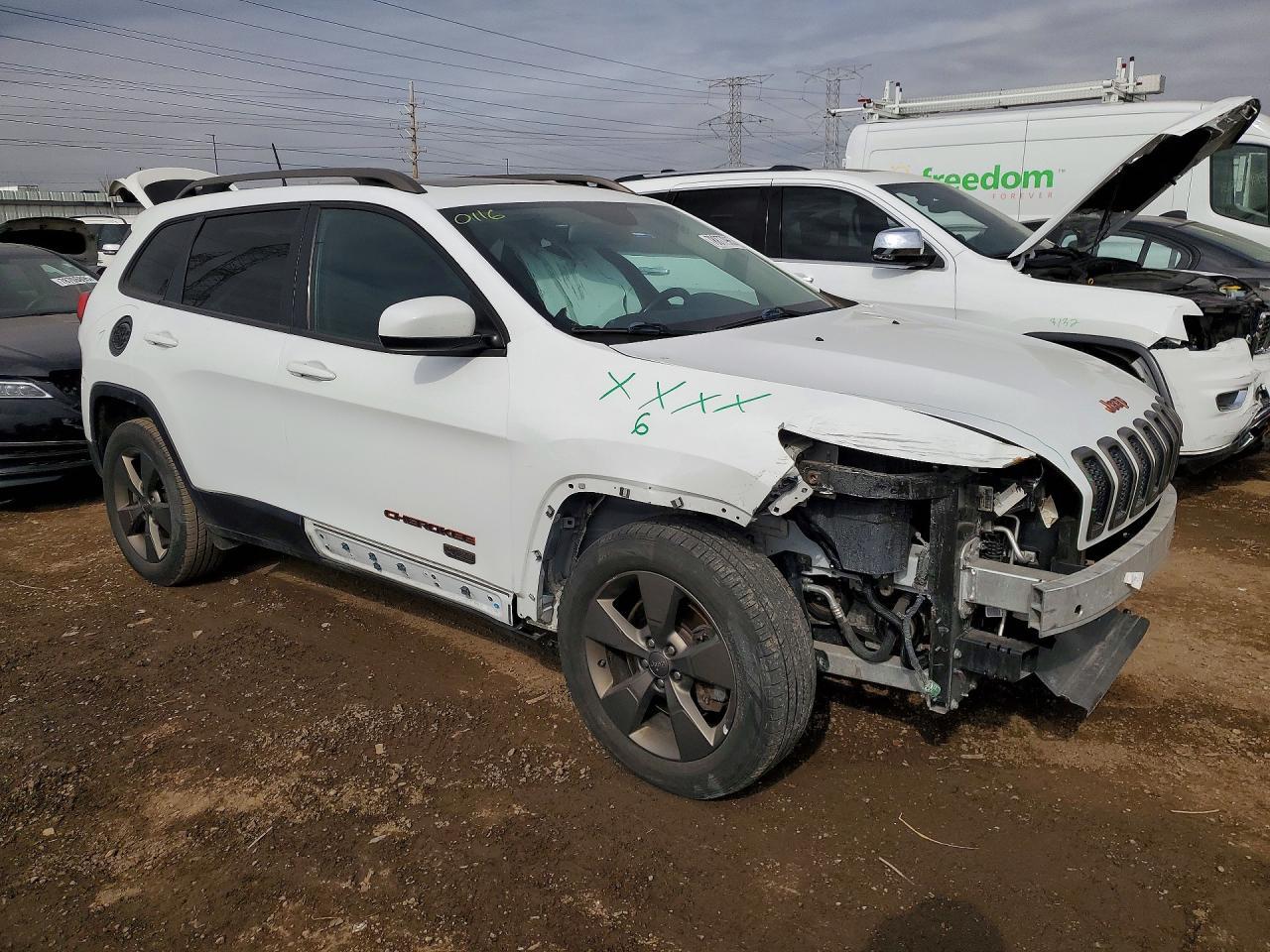 2017 Jeep Cherokee Latitude - zdjęcie 4