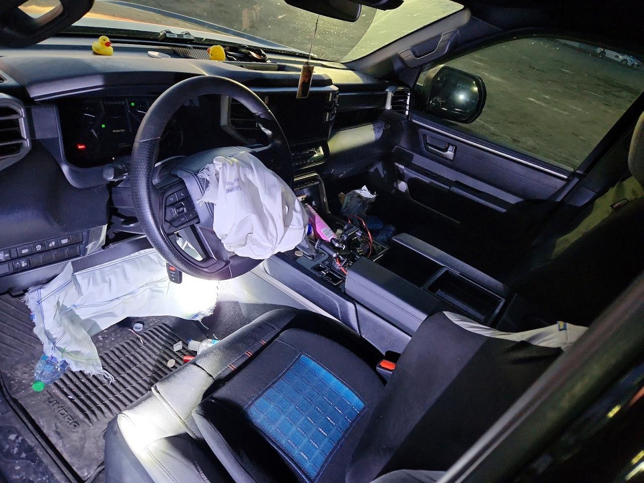 2025 Toyota Tundra Sr5 - zdjęcie 8