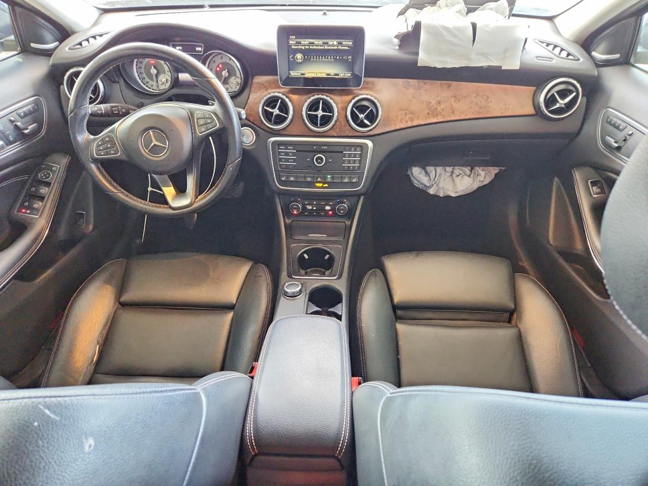 2017 Mercedes-Benz Gla 250 4Matic - zdjęcie 8