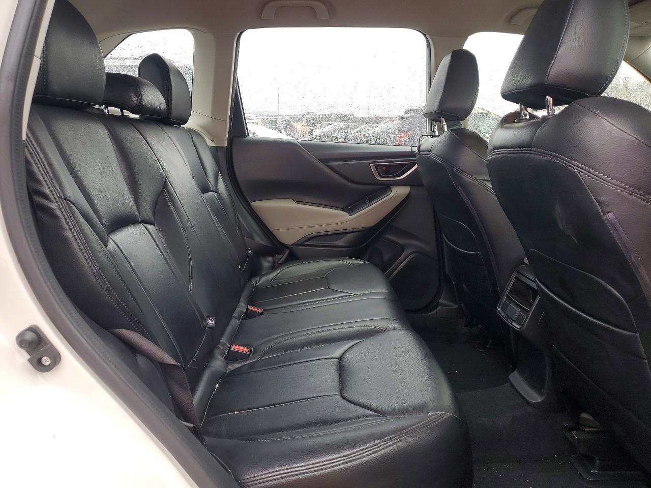 2019 Subaru Forester - zdjęcie 11