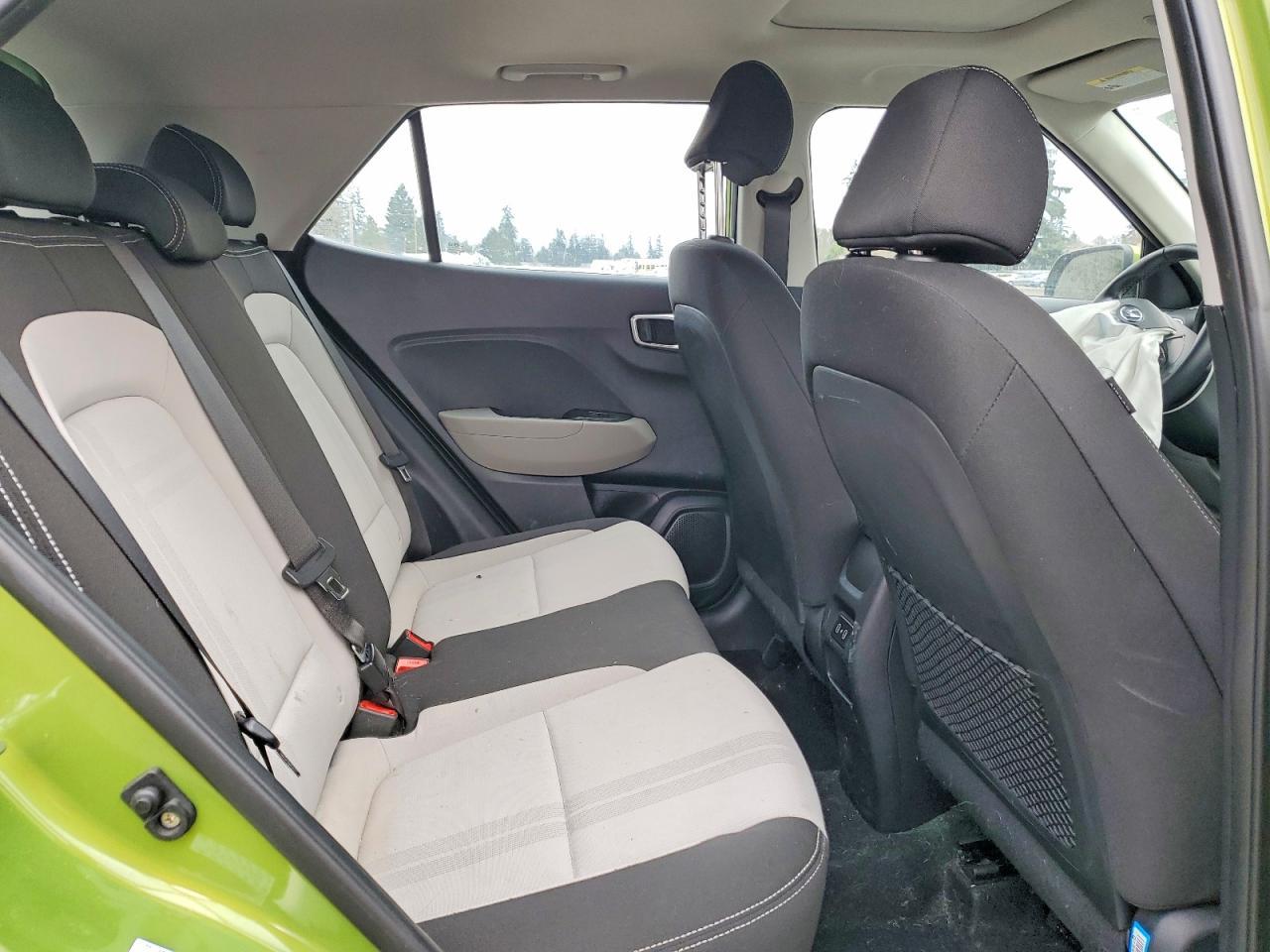 2024 Hyundai Venue Sel - zdjęcie 11