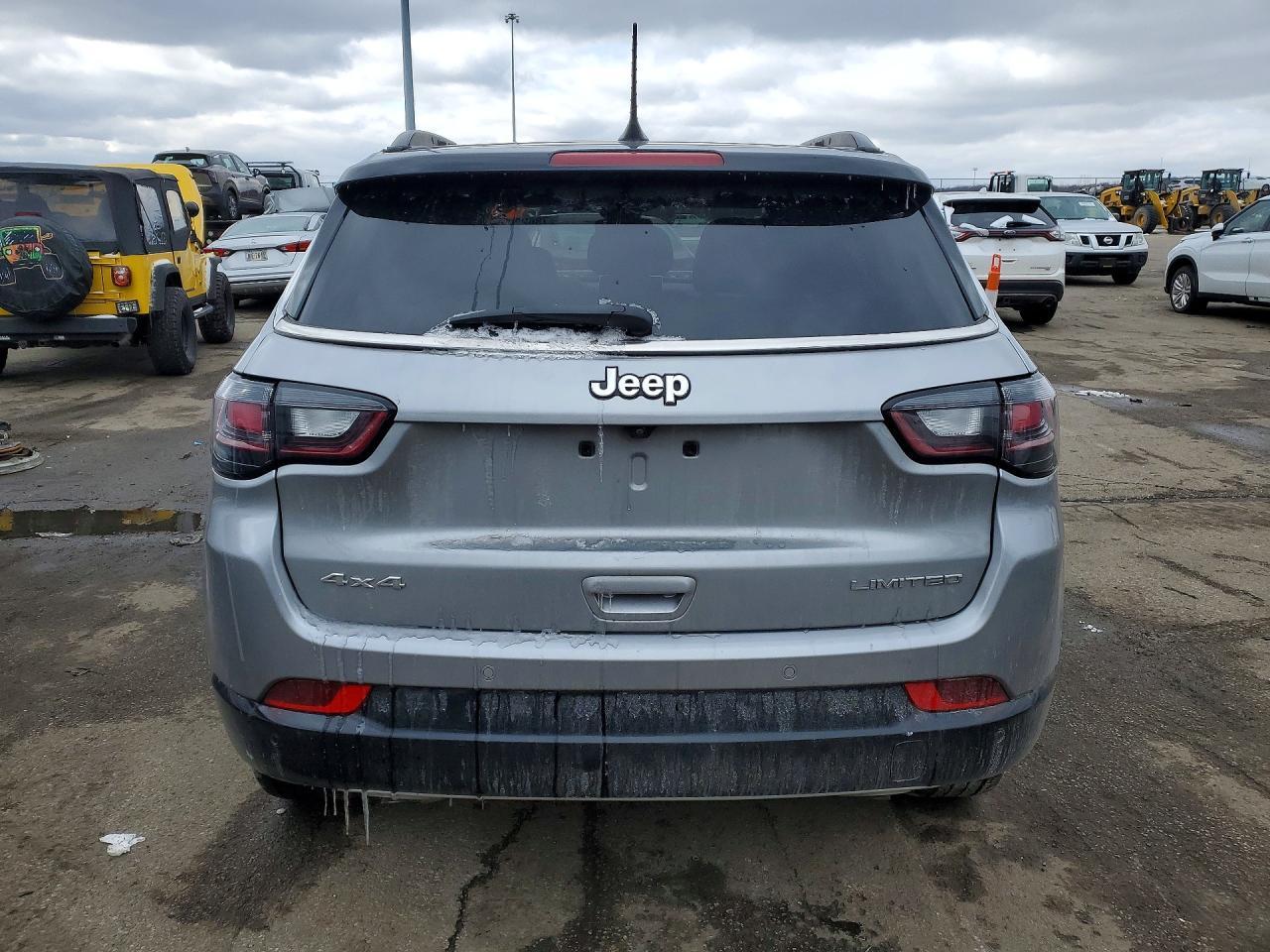 2023 Jeep Compass Limited - zdjęcie 6