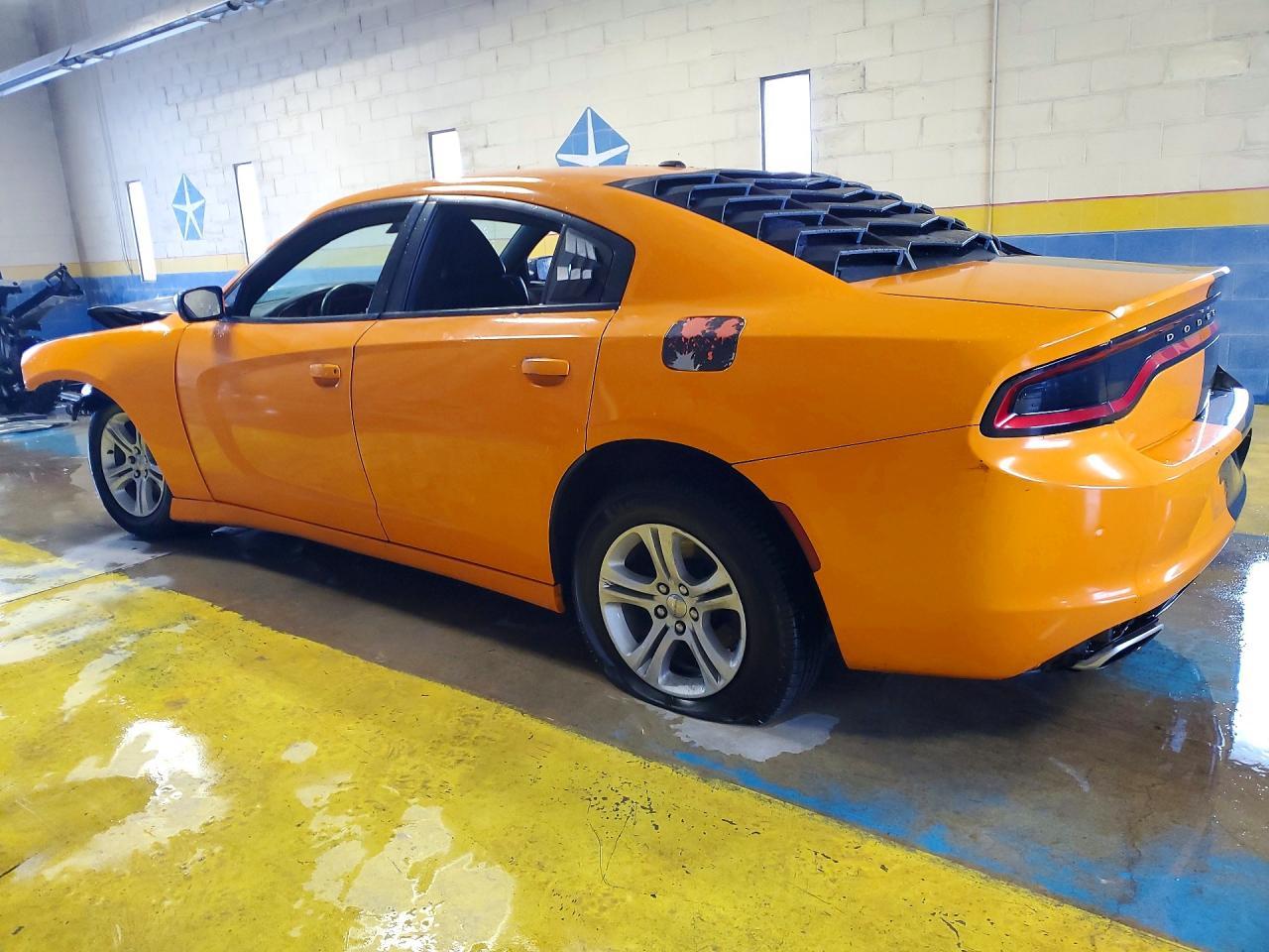 2019 Dodge Charger Sxt - zdjęcie 2