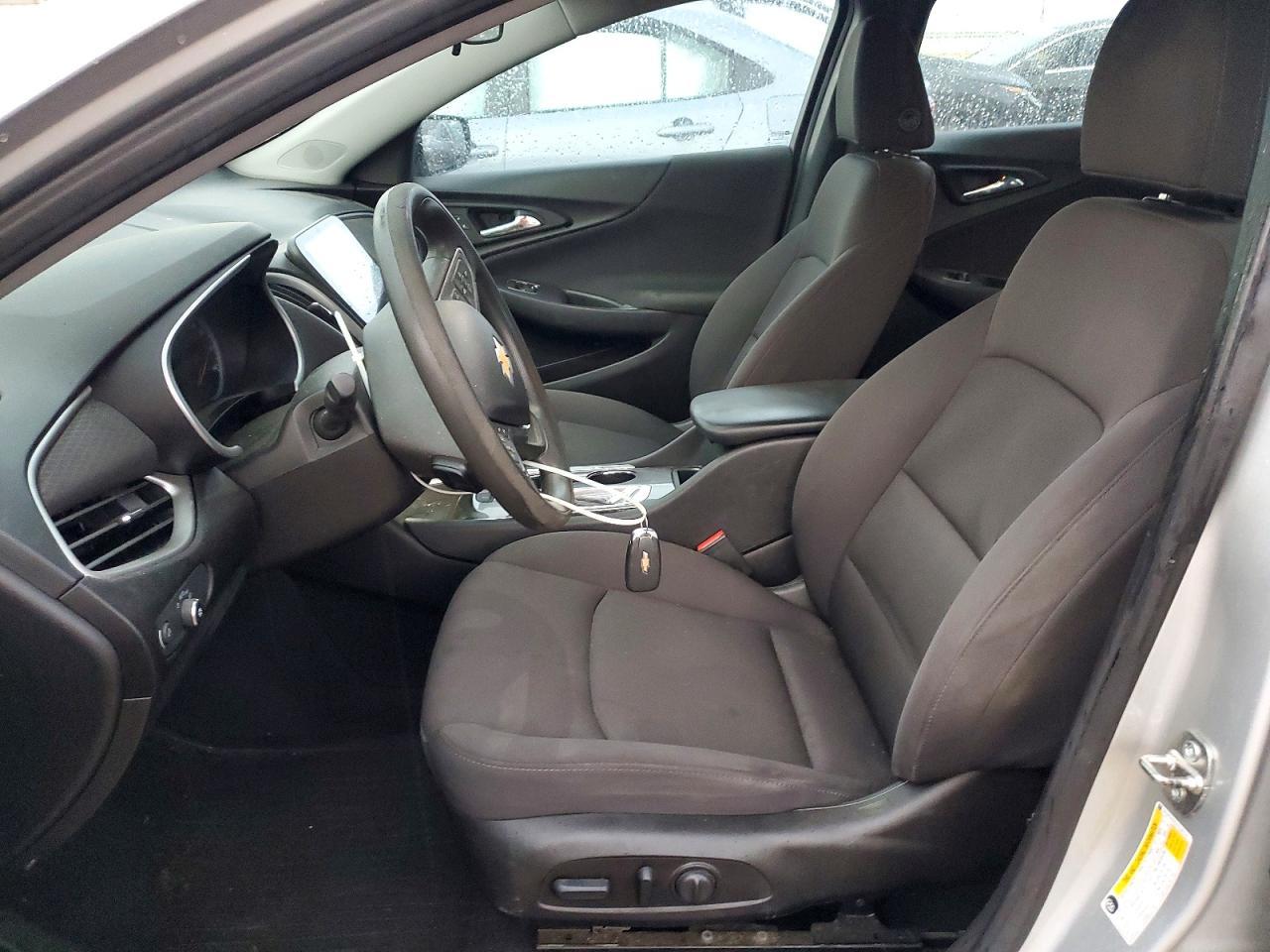 2019 Chevrolet Malibu Ls - zdjęcie 7