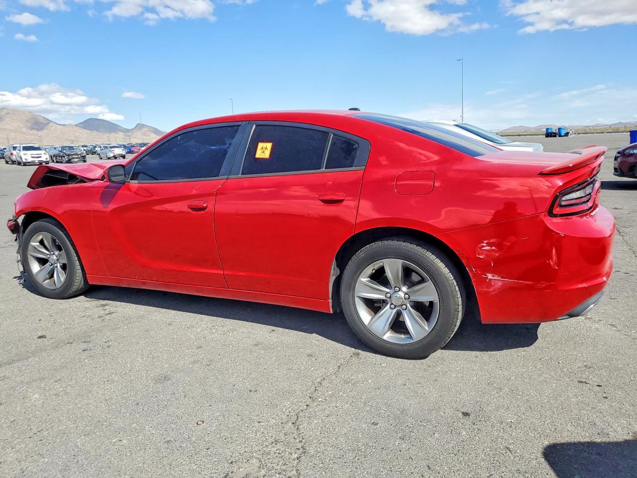 2016 Dodge Charger Sxt - zdjęcie 2