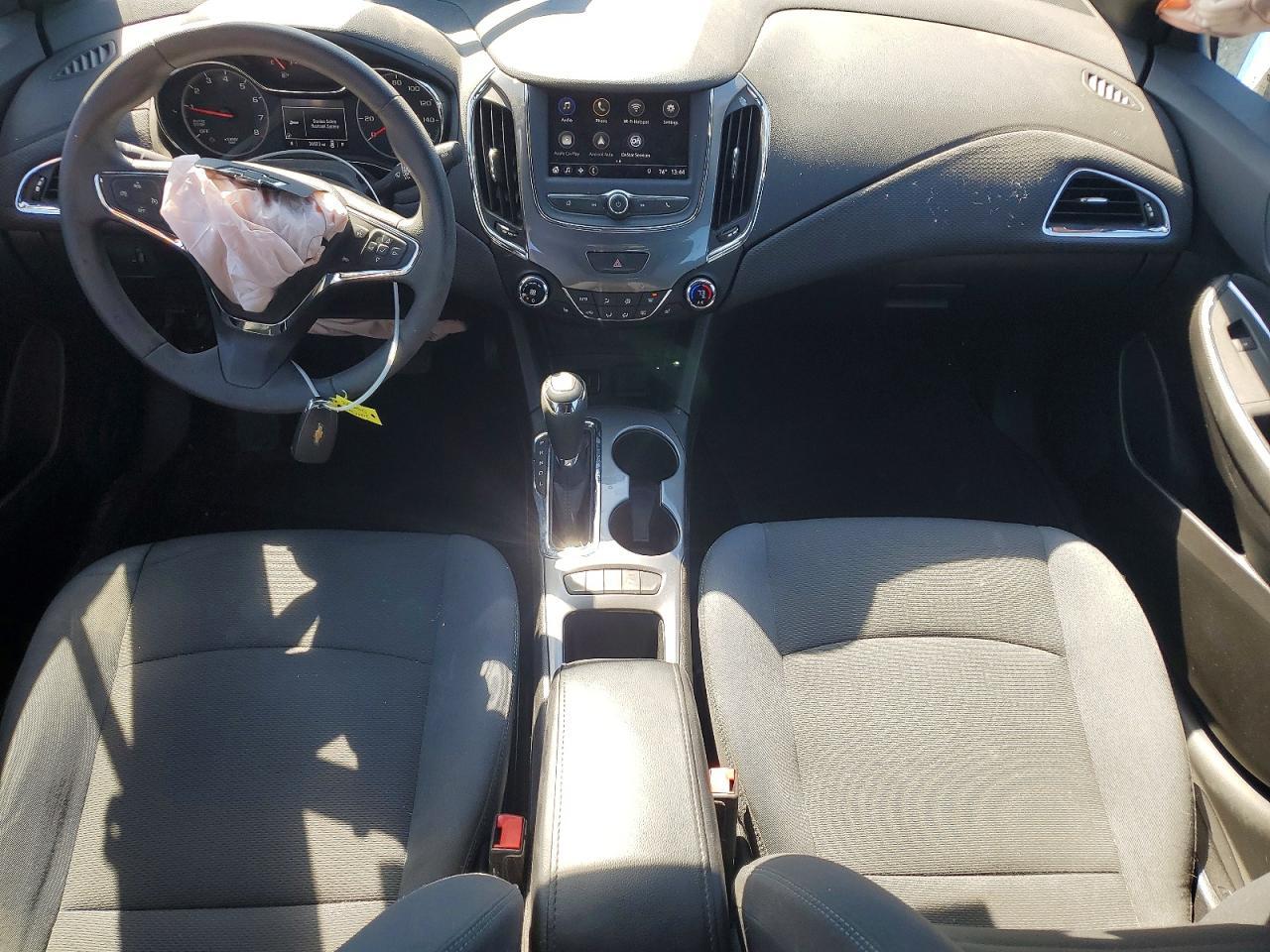 2019 Chevrolet Cruze Lt - zdjęcie 8