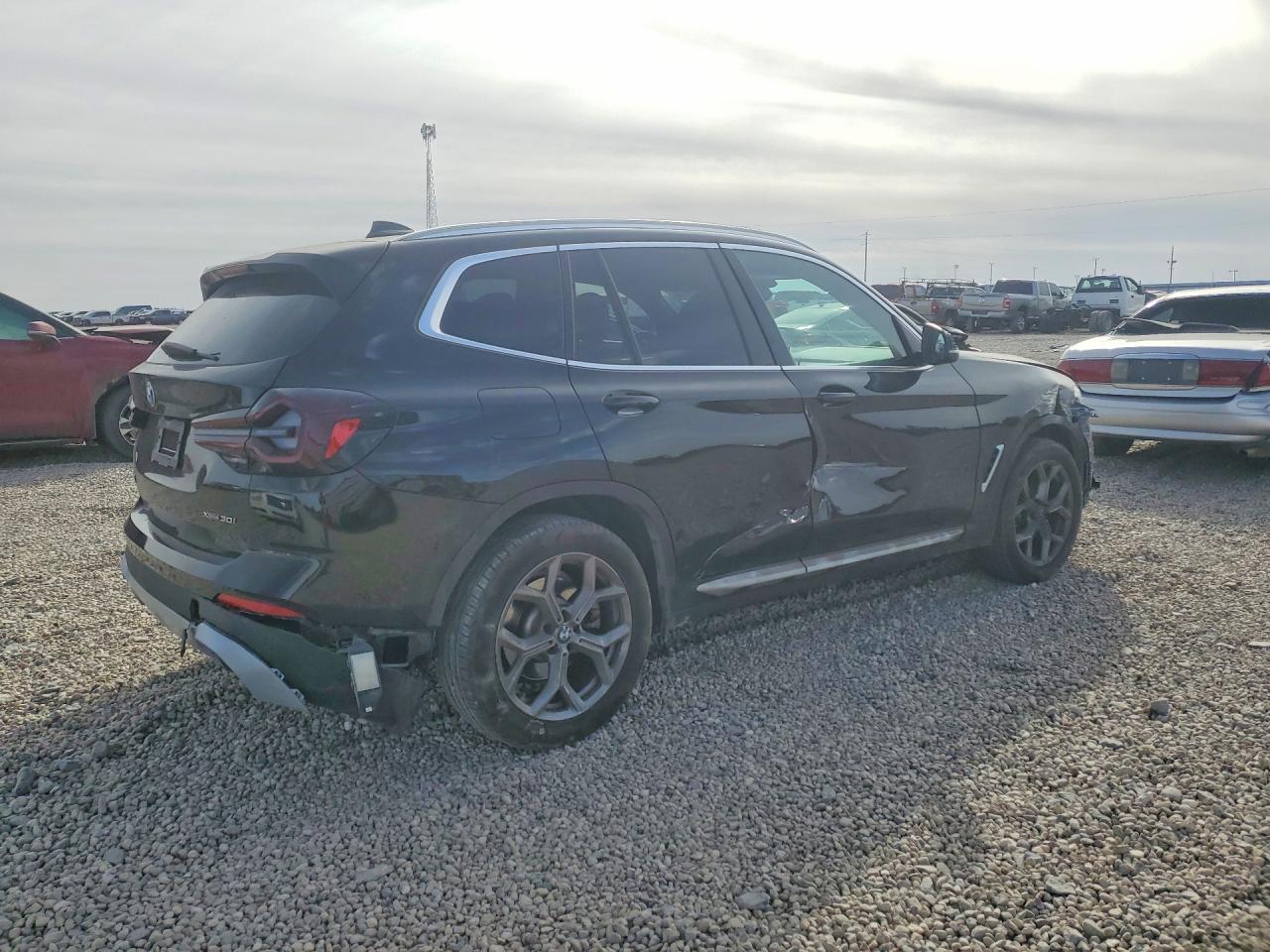2023 BMW X3 xDrive30I - zdjęcie 3
