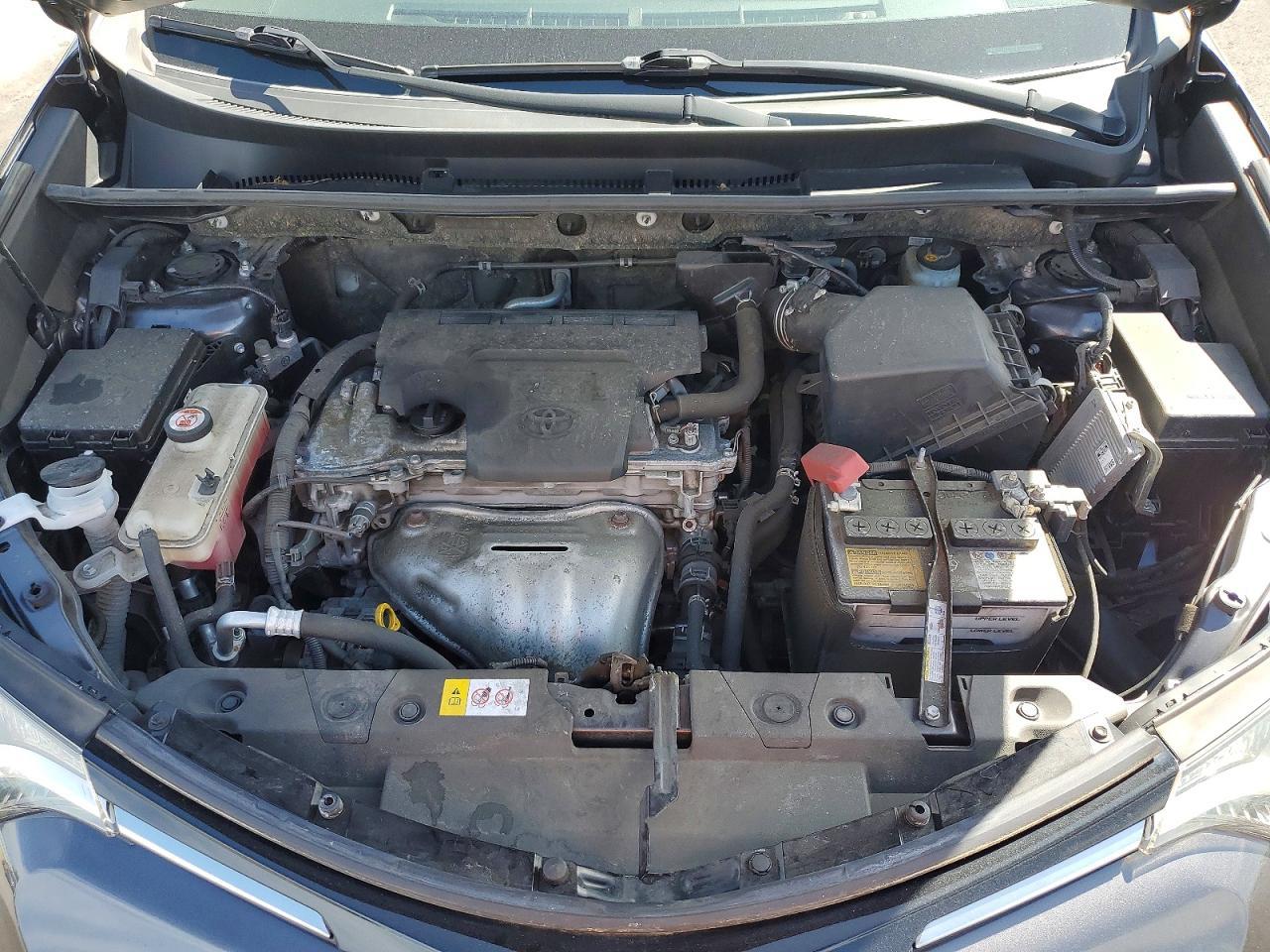 2018 Toyota Rav4 Adventure - zdjęcie 12