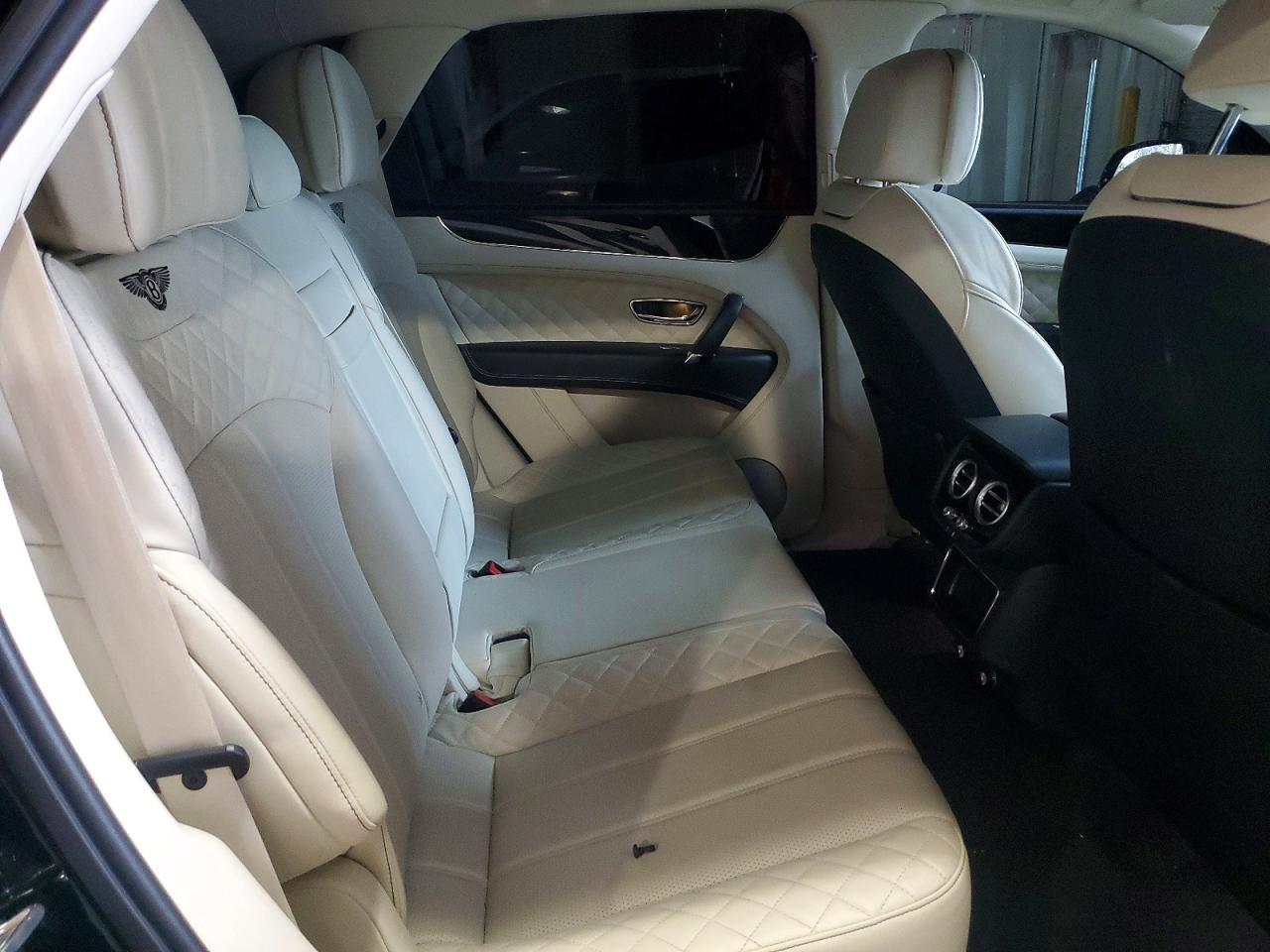 2020 Bentley Bentayga - zdjęcie 11