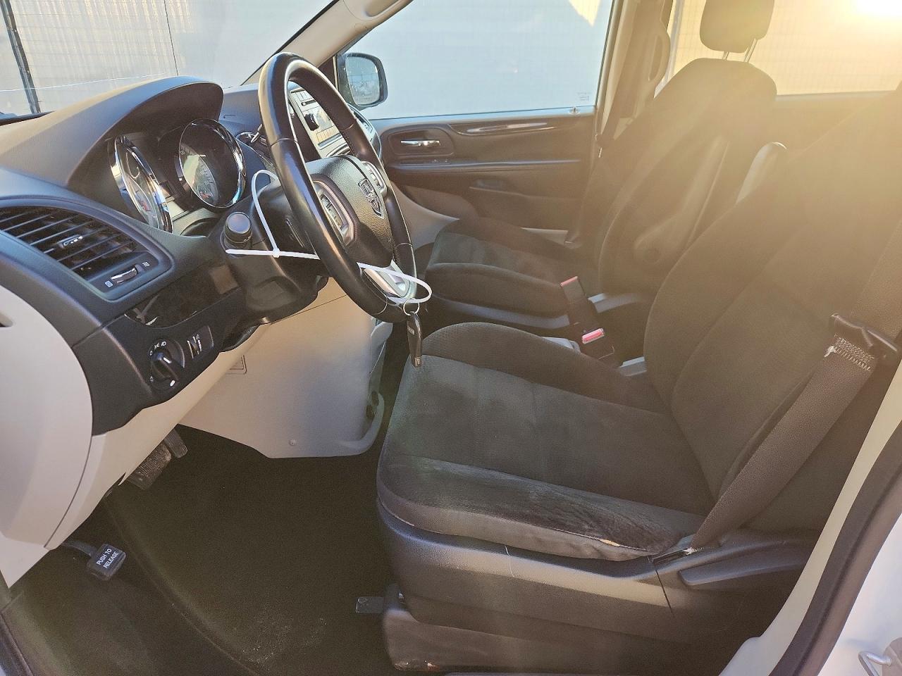 2017 Dodge Grand Caravan Se - zdjęcie 7