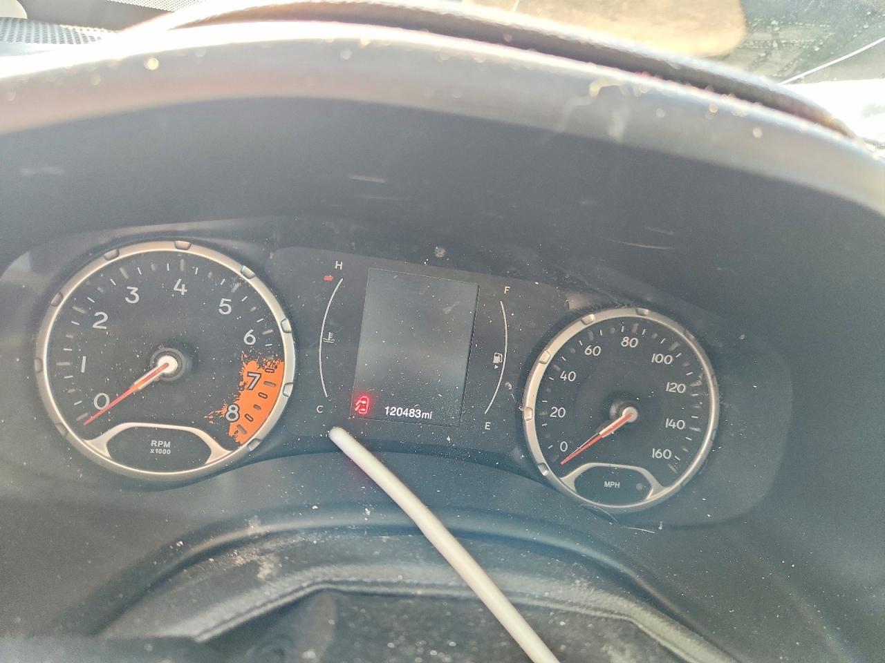 2017 Jeep Renegade Latitude - zdjęcie 9