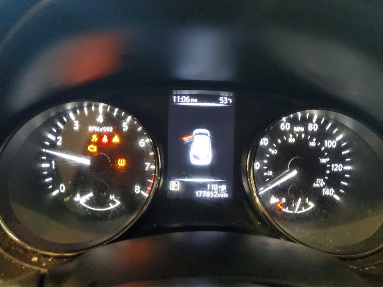 2018 Nissan Rogue Sport S - zdjęcie 8