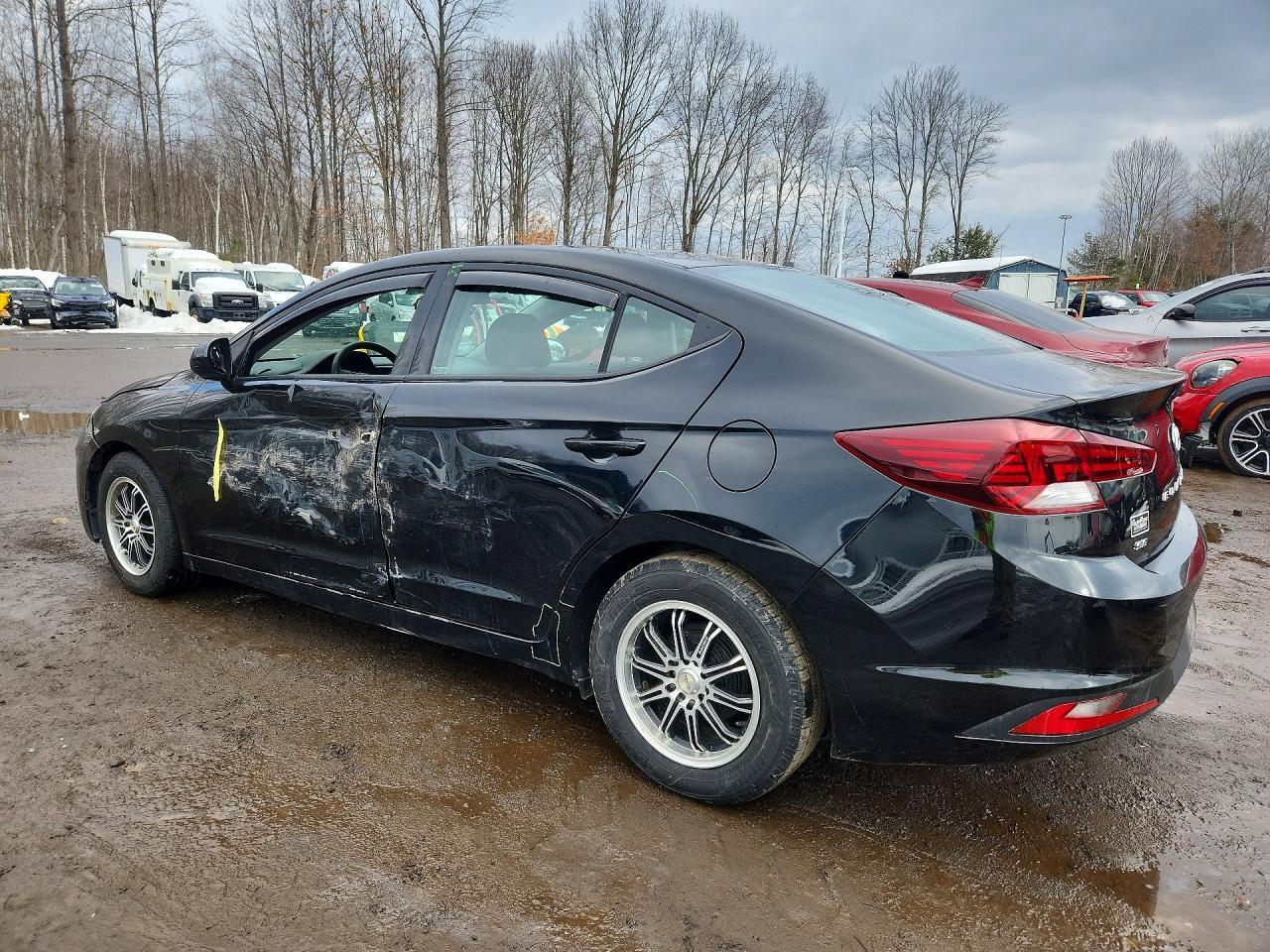 2019 Hyundai Elantra Se - zdjęcie 2