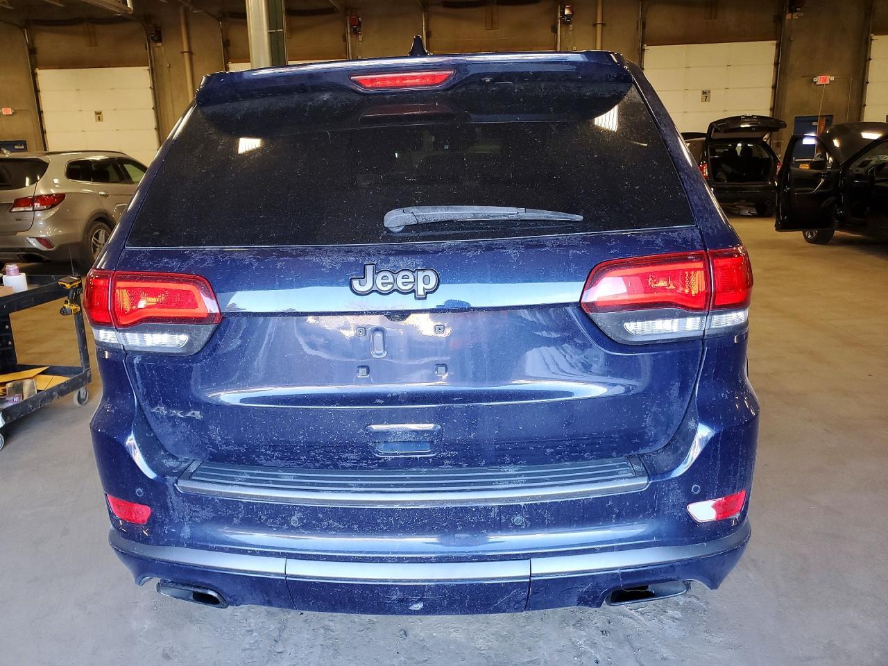 2018 Jeep Grand Cherokee Overland - zdjęcie 6