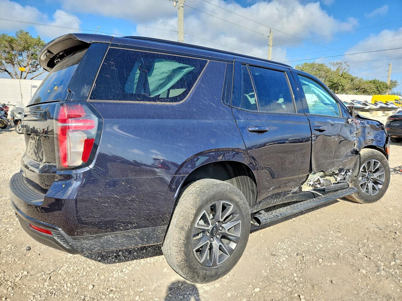 2023 Chevrolet Tahoe K1500 Z71 - zdjęcie 3