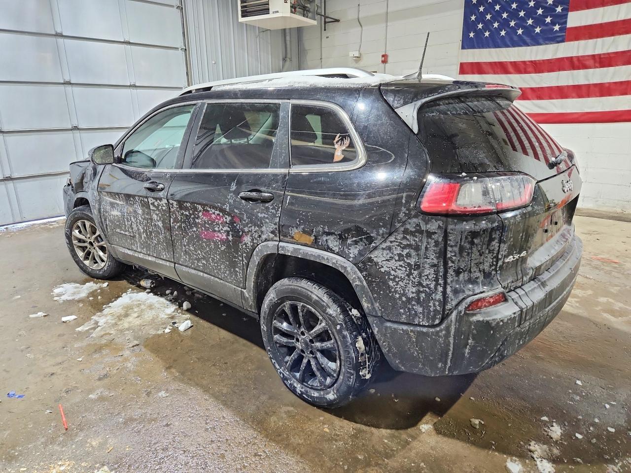 2019 Jeep Cherokee Latitude Plus - zdjęcie 2