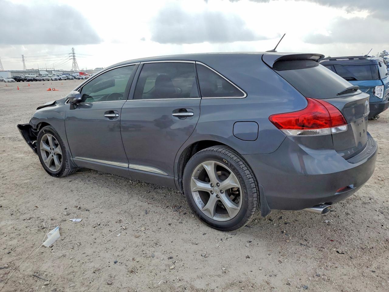 2013 Toyota Venza Limited - zdjęcie 2