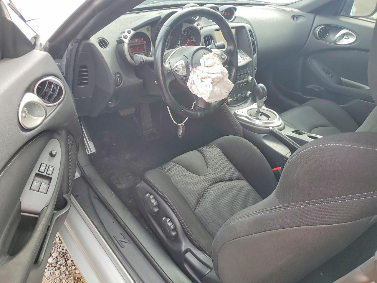 2016 Nissan 370Z Base - zdjęcie 8