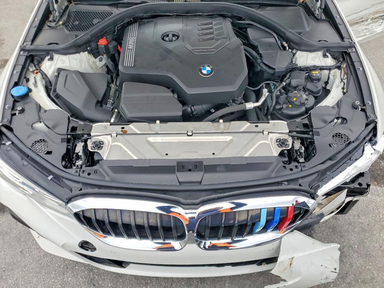 2019 BMW Motorrad 330I - zdjęcie 11