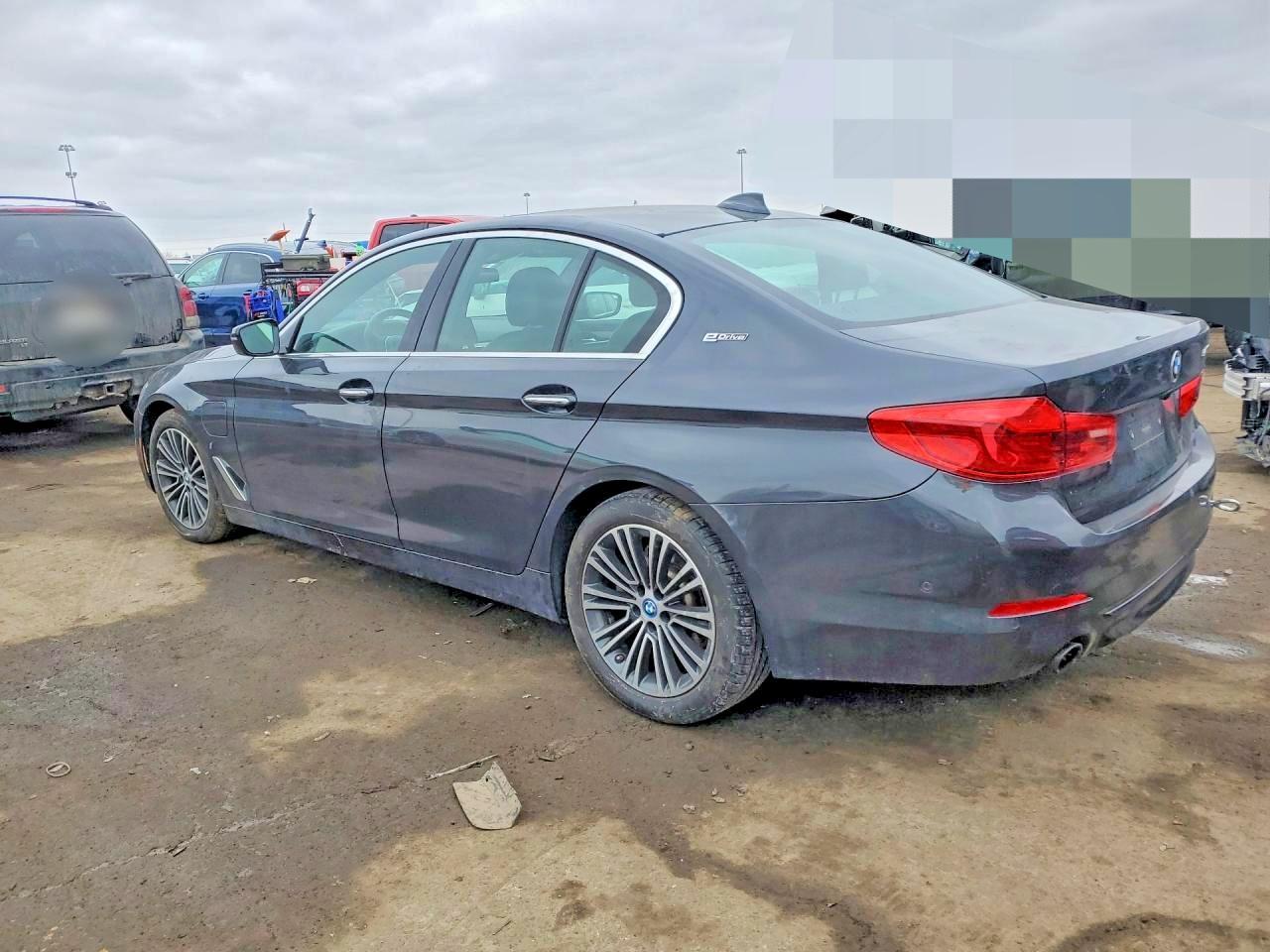 BMW Seria 5 - zdjęcie 2