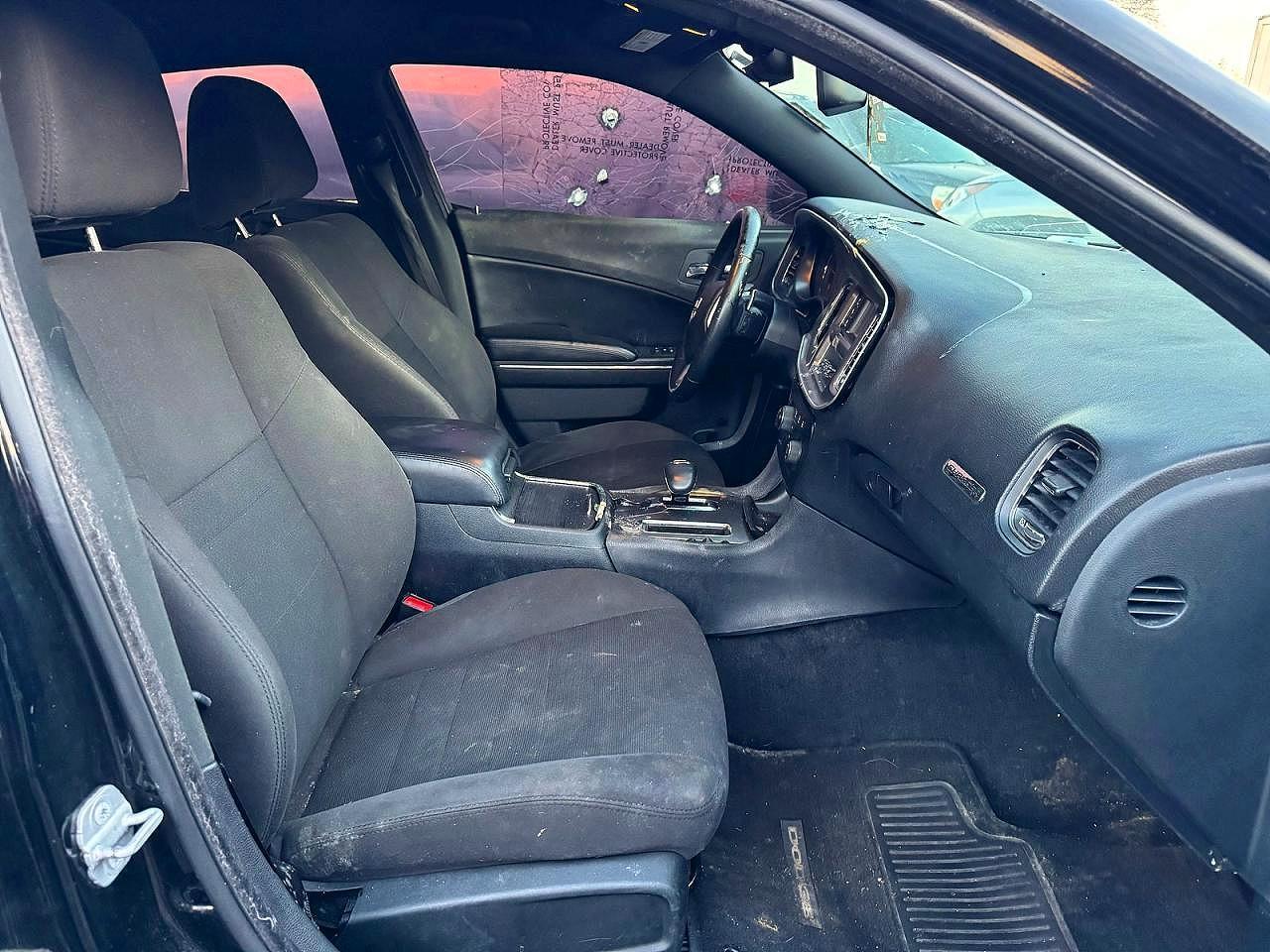 2014 Dodge Charger Sxt - zdjęcie 5