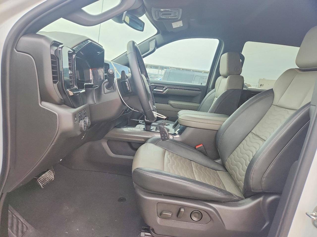 2024 Chevrolet Silverado K1500 Zr2 - zdjęcie 7