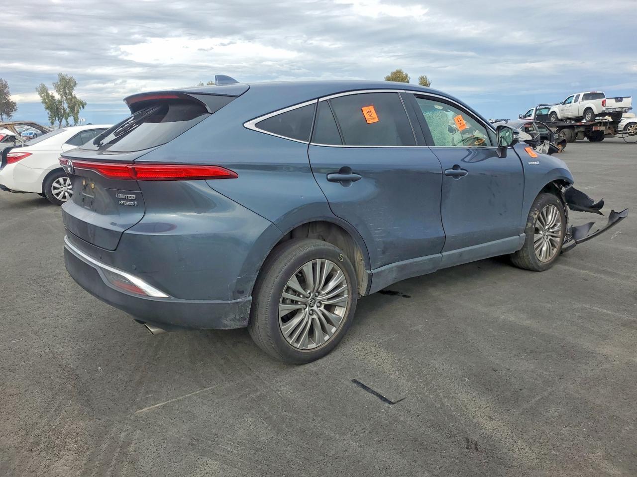 2021 Toyota Venza Limited - zdjęcie 3