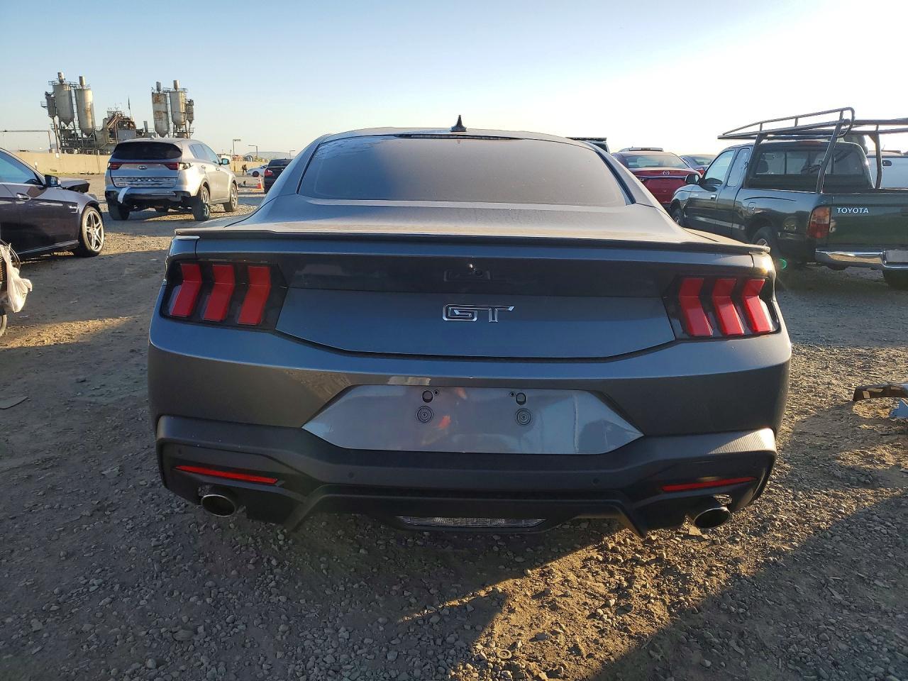 2025 Ford Mustang Gt - zdjęcie 6