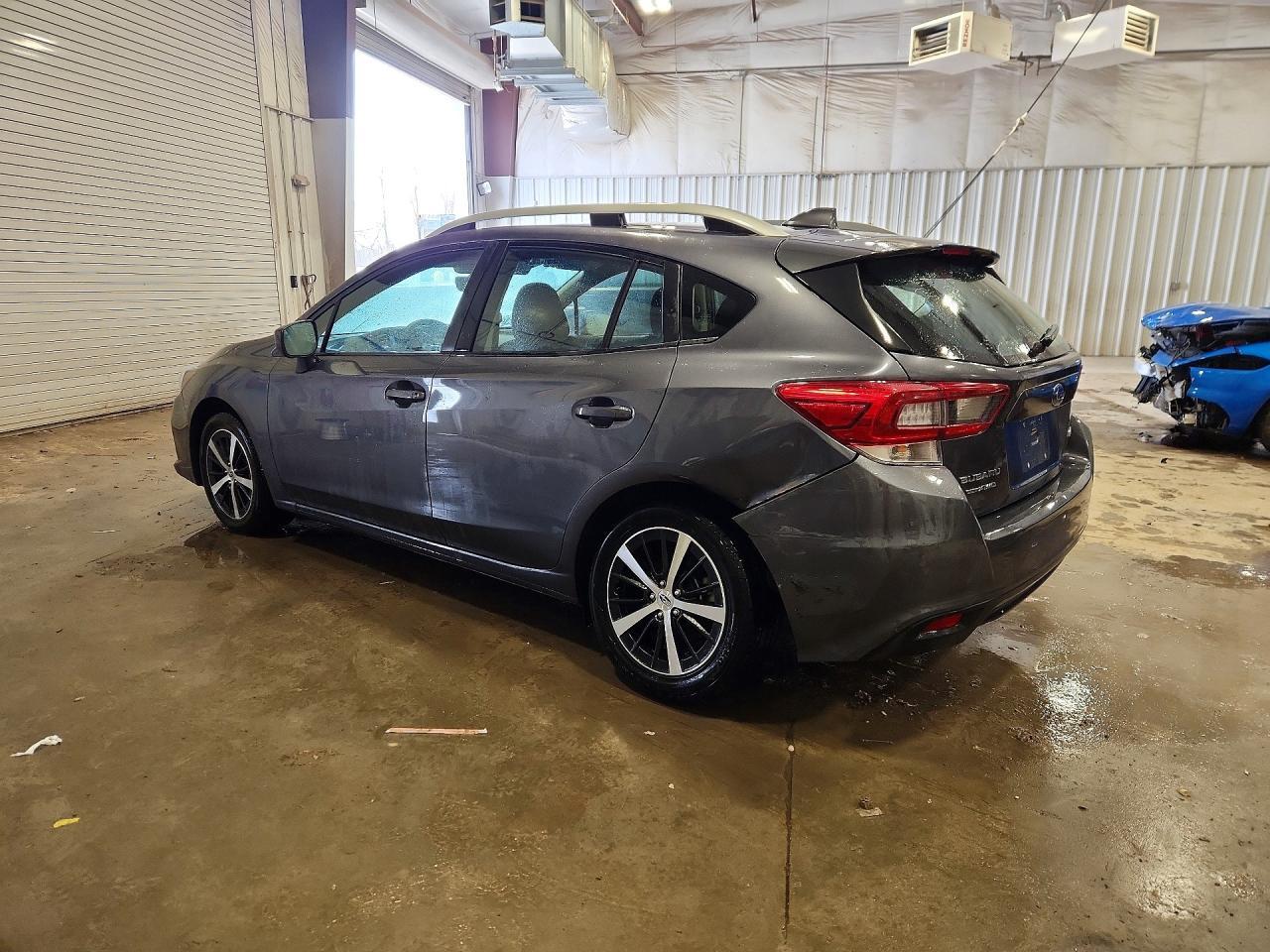 2021 Subaru Impreza Premium - zdjęcie 2