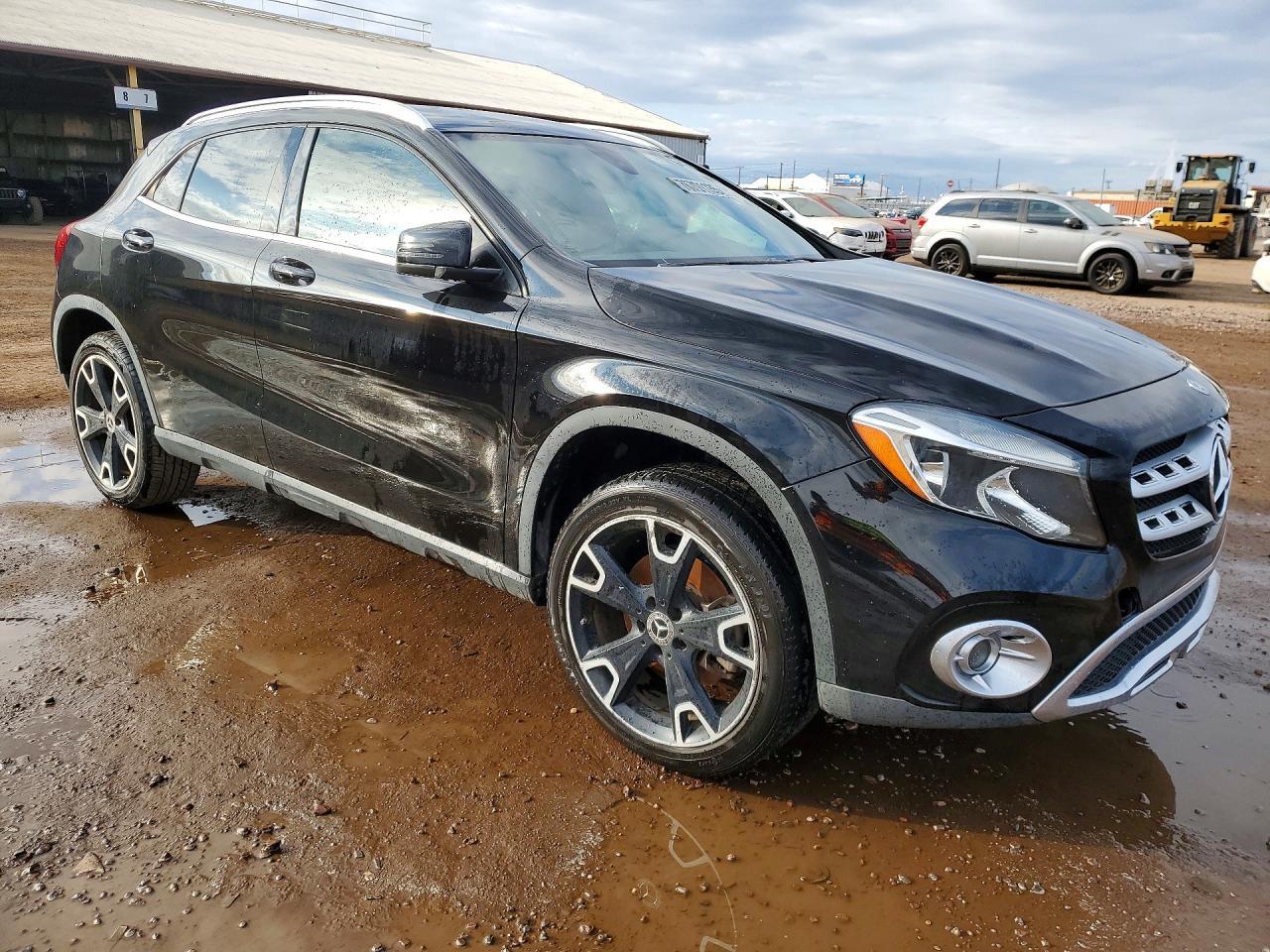 2020 Mercedes-Benz Gla 250 - zdjęcie 4